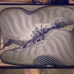 Wolf grey Foamposites.